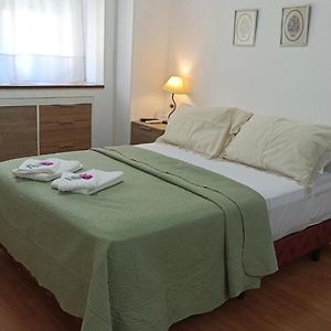 Monoambientes Peatonal - con cochera